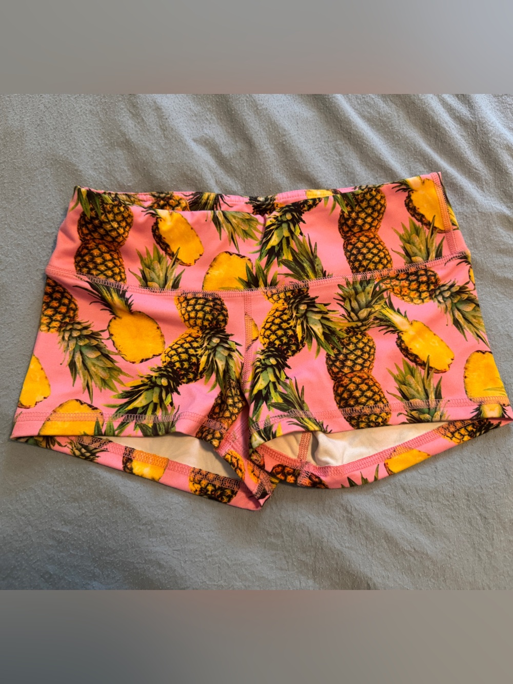 Fleo pineapple shorts